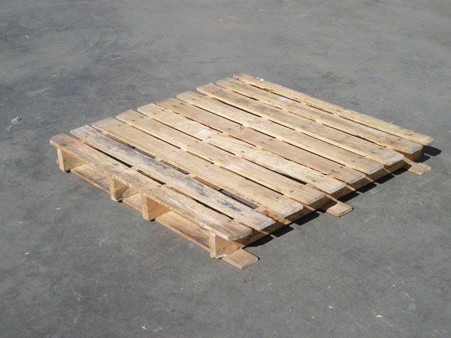 Palets de madera 114 x 114 cm